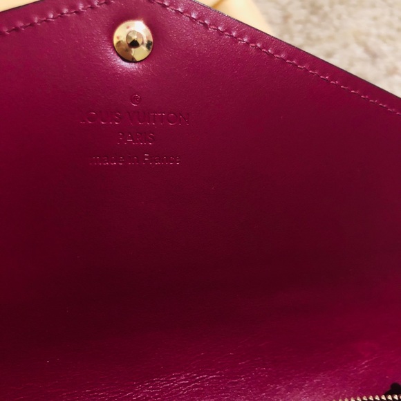 ‼️SOLD‼️ Brand New 100% Authentic Sarah Wallet - Picture 6 of 6